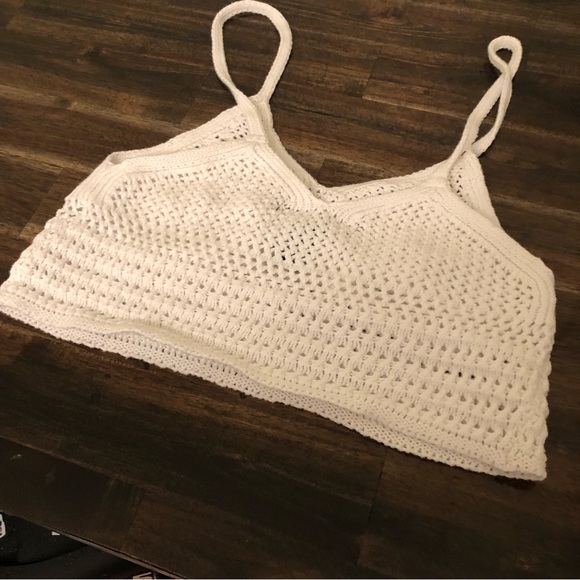 Crochet Crop Tank Top - Picture 2 of 3